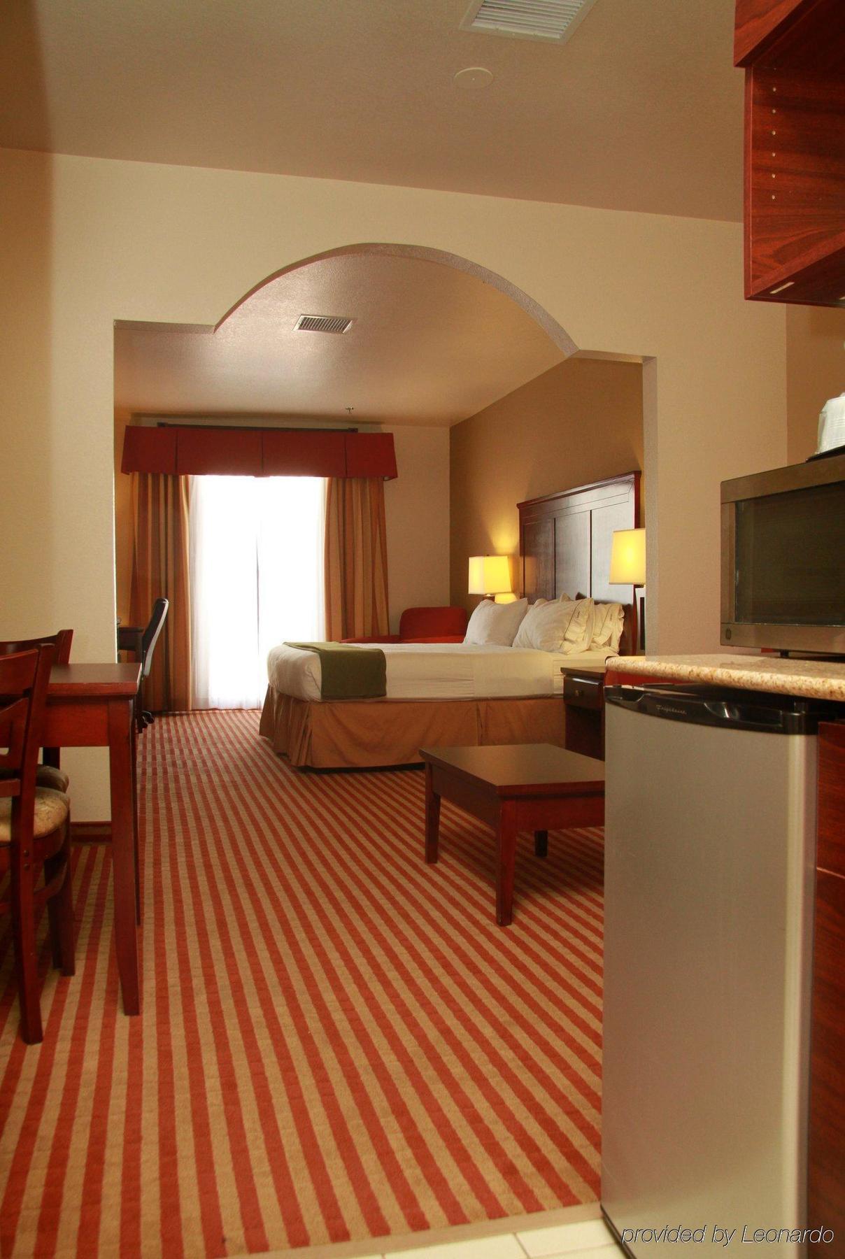 Holiday Inn Express Hotel & Suites Amarillo South By Ihg Exteriör bild